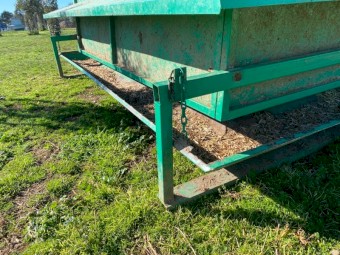TMR Sheep Feeders
