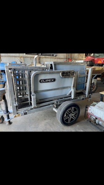ClipEx Sheep handler