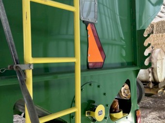 2007 Finch 22t Chaser Bin