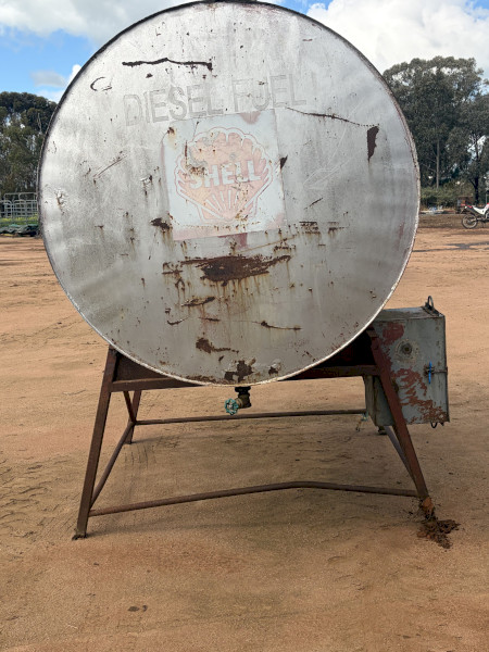 1000 gallon Diesel Tank