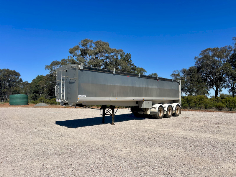 2020 Sloanebuilt TOA Tipper Trailer