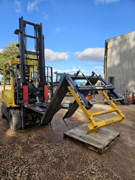 2021 Aim Forward Bin Tipper