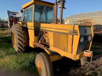 Chamberlain 4480 Tractor