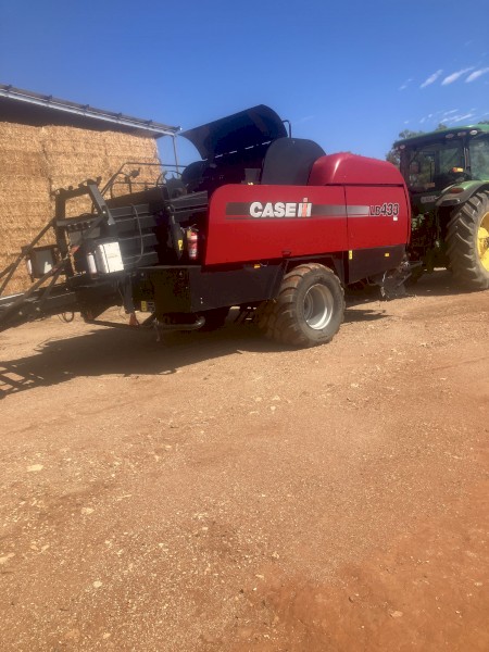 Case IH LB 433 Baler