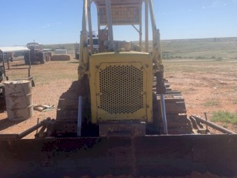Caterpillar D4D and Armstrong Holland scoop