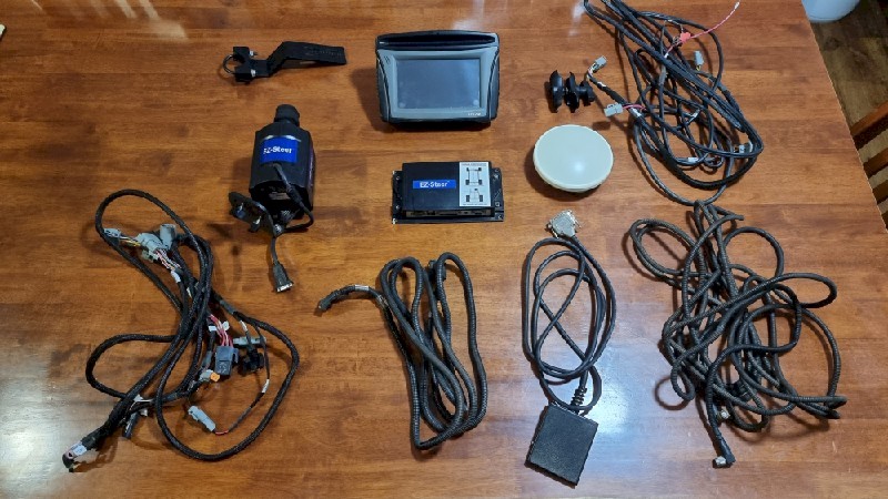Trimble CFX 750, Ag 25 Antenna and Ez Steer GPS