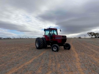 Case 7120 Tractor