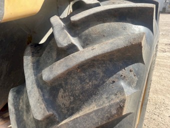 Chamberlain 3380 Tractor