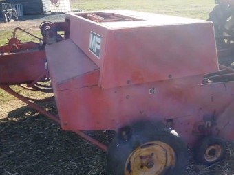 Massey Ferguson 124 Small Square Baler