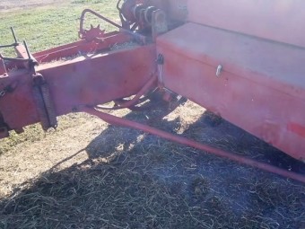 Massey Ferguson 124 Small Square Baler