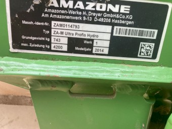 2014 Amazone ZA-M 3000 Ultra Profis Hydro Spreader