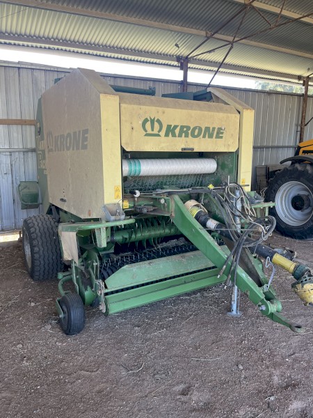 Krone Vario 1500 Round Baler
