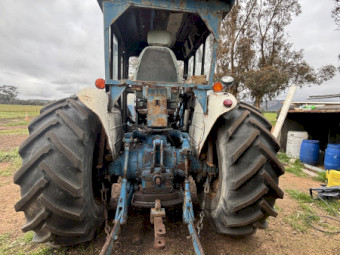 Ford 5000 Tractor Loader