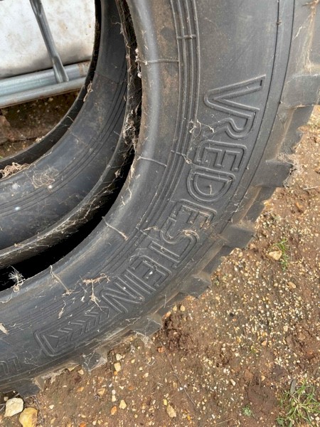 13.6 -38 x2  7.50-18x2 tyres