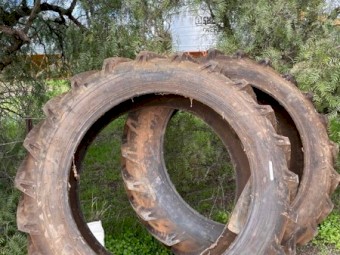 13.6 -38 x2  7.50-18x2 tyres
