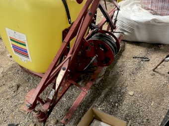 Hardi boom spray