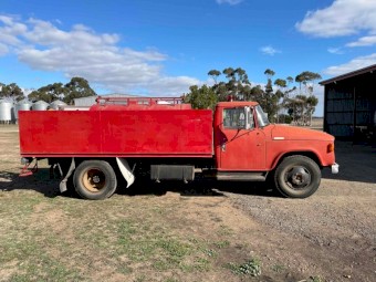 International D1610 Fire Truck