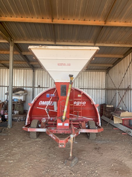 OMBU 2002 Grain bag Inloader 