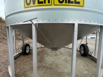Under Auction - (A162)  Ahrens 33MT Gravity Field Bin 