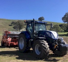New Holland T7.225 Autocommand Bluepower