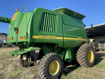 2006 John Deere 9660 STS Header with 30ft Front and Trailer