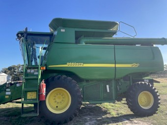 2006 John Deere 9660 STS Header with 30ft Front and Trailer