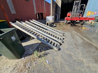 Moffett Forklift
