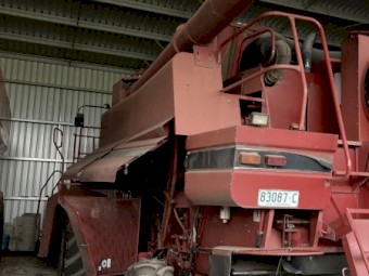 1999 Case IH 2388 with 1010 30ft Front and Comb Trailer