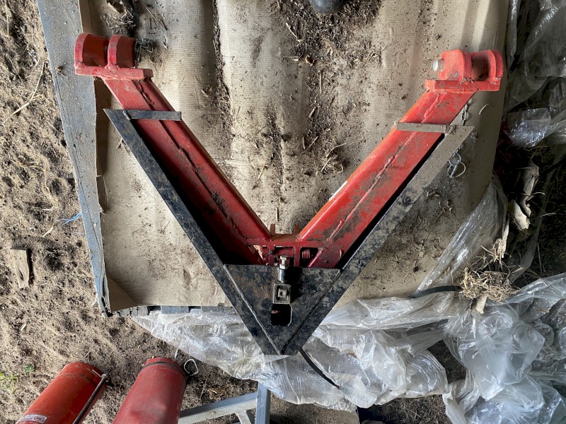 Quick hitch linkage