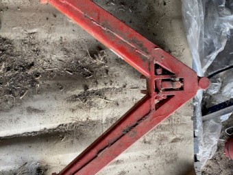 Quick hitch linkage