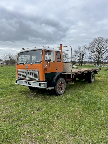 Acco 1810B Truck