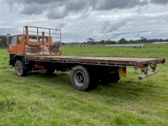 Acco 1810B Truck