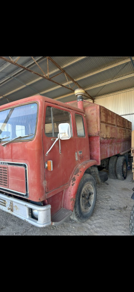 1810 A acco tipper