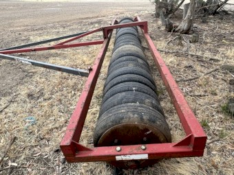 Nankivell Tyre Roller