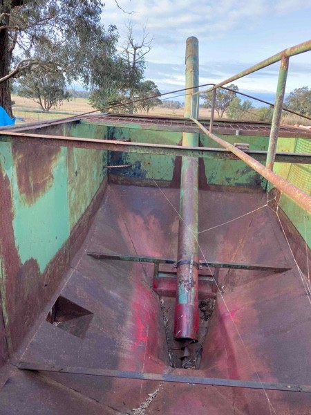 Field Bin