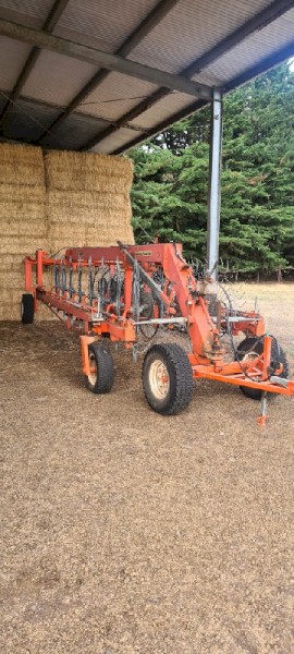 Schinckel V-Rake