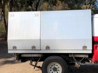 Alloy canopy/tray