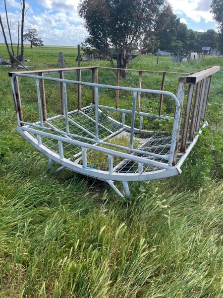 Hay Bale Feeder