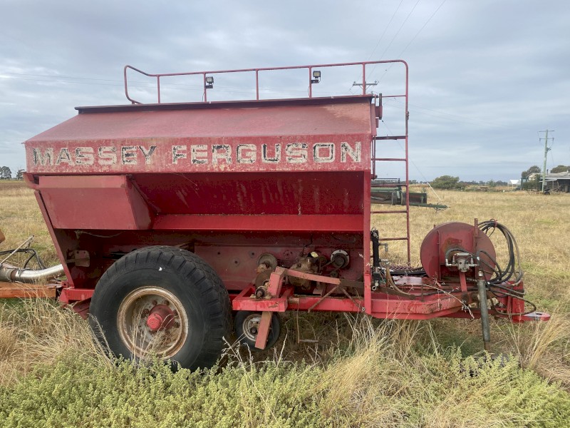 Massey Ferguson Air Cart