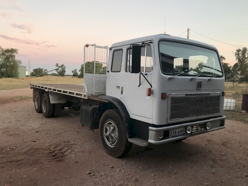 Under Auction - (A195) 1977 International Acco 1830 Tipper Tray Truck 