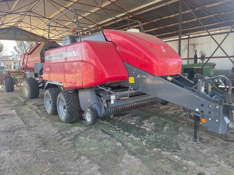 Under Auction - (A227) 2019 Massey Ferguson 2270 Large Square Baler 