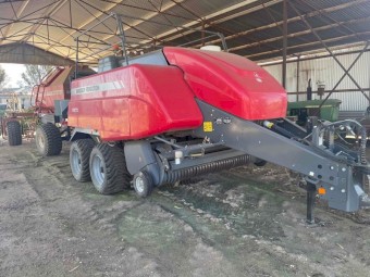 Under Auction - (A227) 2019 Massey Ferguson 2270 Large Square Baler 
