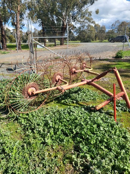 Vicon 4 wheel Hay Rake