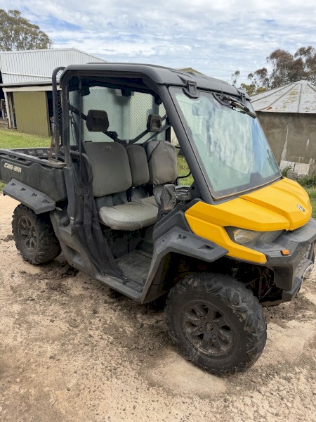 2021 Can-Am HD8 UTV