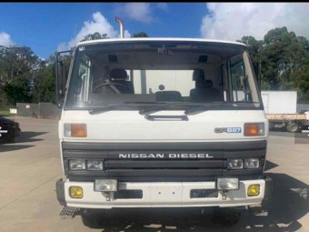 1991 UD Nissan Service Body With Generator Attached